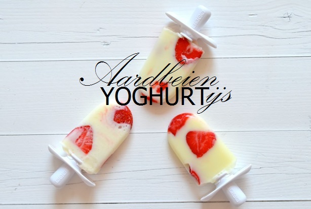 aardbeien-yoghurt-ijsjes